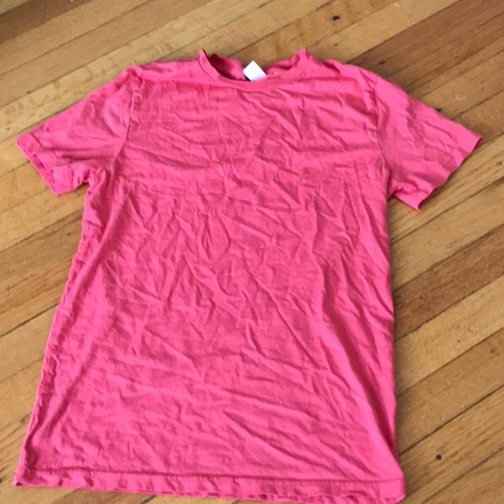 H&M pink T-shirt
